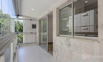 Imagem 7: Infraestrutura lazer. Portaria 24h. Apartamento com varanda, 2 quartos (1 suíte) e garagem