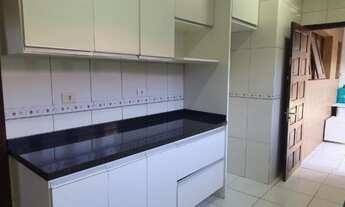 Imagem 5: Residência Comercial para alugar por R$ 3500.00, 220.00 m2 - INA - SAO JOSE DOS PINHAIS/PR