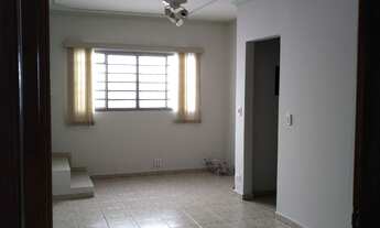 Imagem 3: Casa com piscina em excelente localização