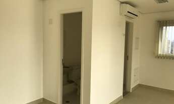 Imagem 4: Muito bem localizada essa sala, em andar alto, no edificío Next Office no Broklyn, conta c