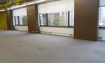 Imagem 6: Conjunto Comercial no Brooklin com 8 salas e 10 vagas