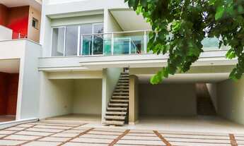 Imagem 5: Casa de condomínio para venda tem 249 metros quadrados com 3 quartos