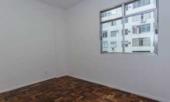 Imagem 2: Rio de Janeiro - Apartamento Padrão - Humaitá