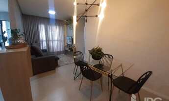 Imagem 2: Apartamento com 2 dormitórios em Balneário Camboriú