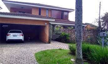 Imagem 3: Casa · 369m² · 4 Quartos · 3 Suítes