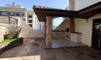 Imagem 6: Duplex para aluguel tem 262 metros quadrados com 4 quartos