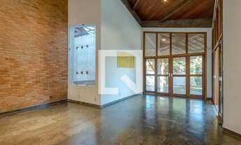 Imagem: Casa à Venda - Bandeirantes, 4 Quartos