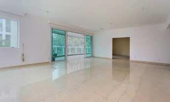 Imagem 2: Apartamento de 500m² com 4 suítes sendo 1 master com closet em Itaim Bibi - 7 vagas