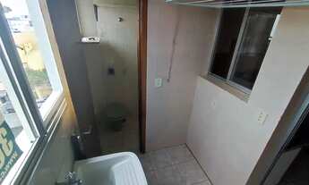 Imagem 7: Apartamento, cozinha com móveis planejados, lavanderia separada da cozinha, 3 dormitórios