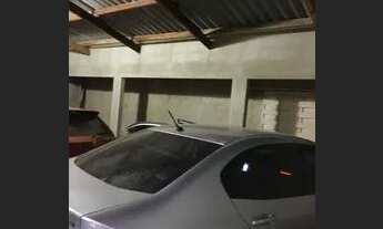 Imagem 6: Vendo casa com piscina