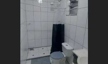 Imagem 6: Casa independente com 2 quartos, sala e cozinha americana, banheiro, Varanda + garagem