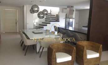 Imagem 5: Casa á venda e locação anual com 6 quartos dentro de Condomínio no Centro de Búzios