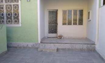 Imagem: Aluga-se casa de dois quartos e garagem