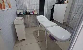 Imagem 3: Vendo casa. Com Salão. No Centro