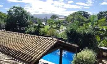 Imagem 5: Casa de condomínio para aluguel possui 400 metros quadrados com 5 quartos