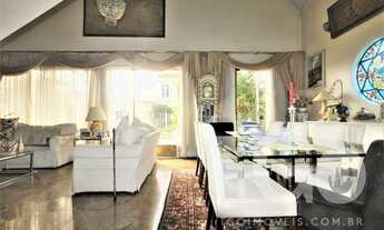 Imagem 3: Casa charmosa , com bela vista para o bairro - rua fechada com guarita