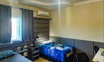 Imagem 4: Casa para venda possui 124 metros quadrados com 3 quartos em Vila Guilhermina - São Paulo