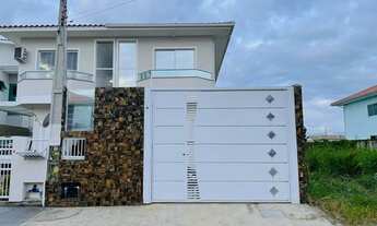 Imagem: Sobrado à venda em Palhoça/SC