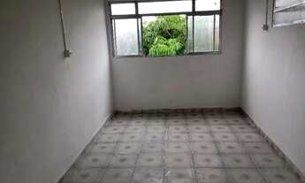 Imagem: Aluga-se um quarto Ler Descrição