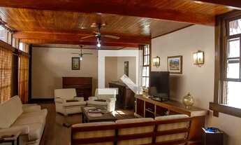 Imagem 2: Casa à Venda - Méier, 3 Quartos, 360 m2