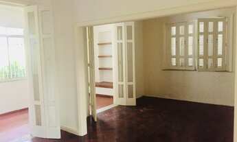 Imagem 2: Excelente Casa Duplex Próximo ao Metro