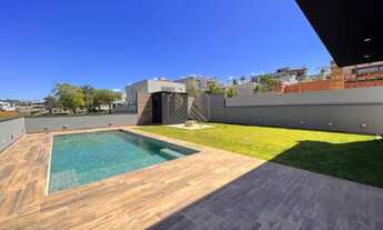 Imagem 7: Casa moderna no Condomínio Figueira Garden - Atibaia