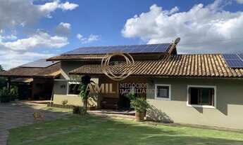 Imagem: Charmosa casa com 3.320m² com 03 dormitórios