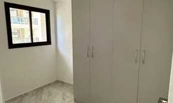 Imagem 4: Apartamento para aluguel possui 77 metros quadrados com 3 quartos em Calhau