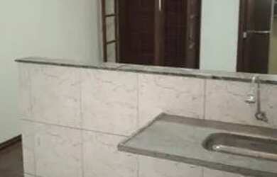 Imagem 4: Ótima casa 2 quartos com quintal e garagem na Vila Cristo