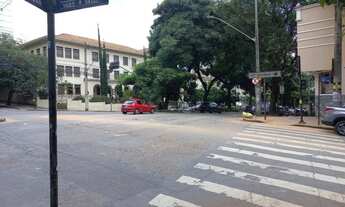 Imagem 7: Prédio comercial na Savassi