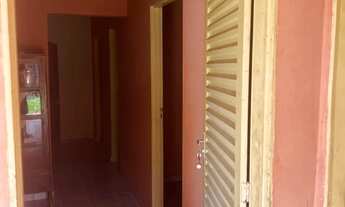 Imagem 4: Casa em araguapaz go 3 quartos grande lote próximo à feira coberta