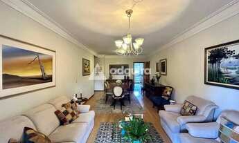 Imagem 2: Apartamento à venda com garden exclusivo, 3 Quartos, 1 Suite, 2 Vagas, 211m² total, Vila E