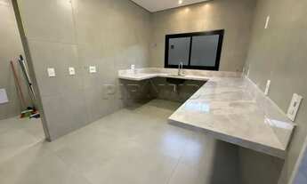 Imagem 7: Casa alto padrão em condomínio fechado com 267,00m², bairro Quinta da Boa Vista, Zona Sul