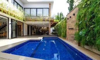 Imagem: Sobrado para venda possui 360 metros quadrados