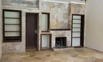 Imagem 5: Casa com 3 dormitórios para alugar, 301 m² por R$ 3.000,00/mês - Mury - Nova Friburgo/RJ