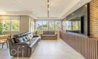 Imagem 2: Imóvel para venda possui 130 metros quadrados com 3 quartos em Boa Vista - Porto Alegre