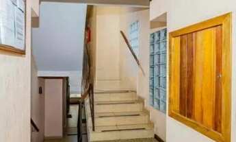 Imagem 7: Apto de 2 dormitórios com garagem, arejado e ensolarado, próximo ao Bourbon Ipiranga