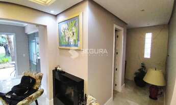 Imagem 3: Casa ampla com 3 dormitórios