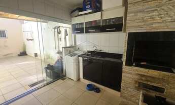 Imagem: CASA COM 02 DORMITÓRIOS NO SANTA EDWIGES