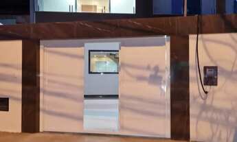 Imagem: Venda - Casa com 2 Quartos com Suíte