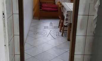 Imagem 2: Oportunidade - Casa - Jardim Uirá - 4 Dormitórios - 136m²