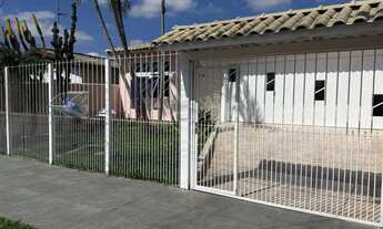 Imagem 2: Casa Espaçosa com 4 Dormitórios em Local Tranquilo e Bem Localizado em Gravataí