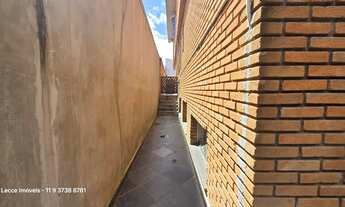 Imagem 4: Casa para venda possui 268 metros quadrados com 3 quartos em Vila Constança - São Paulo