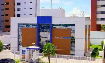 Imagem: Prédio com 2 andares/elevador - com 820m2