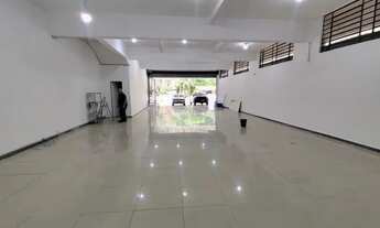 Imagem 3: O Espaço Perfeito para o Seu Próximo Grande Negócio!