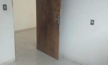 Imagem 5: Alugo casa em excelente localização-mandacaru