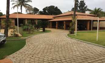 Imagem: Casas Condomínio à venda 5 quartos 3 suítes