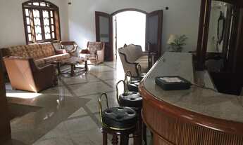 Imagem 2: Casa para Venda em Barueri, Alphaville, 5 dormitórios, 5 suítes, 8 banheiros, 10 vagas