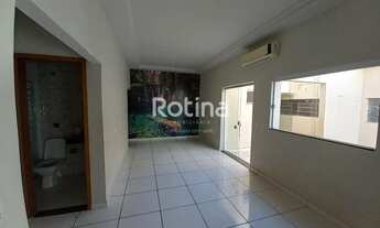 Imagem 2: Casa para aluguel, 2 quartos, 1 suíte, 1 vaga, Brasil - Uberlândia/MG
