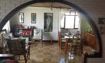 Imagem 6: Casa com linda vista no Parolin